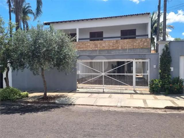 Casa venda em Região Imediata de Araraquara, Araraquara