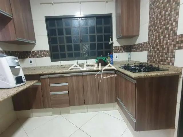 Casa venda em Jardim Selmi Dei I, Araraquara