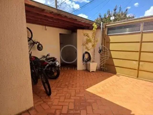 Casa venda em Região Imediata de Araraquara, Araraquara