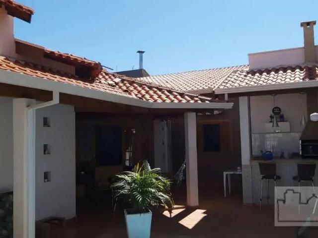 Casa venda em Região Imediata de Araraquara, Araraquara