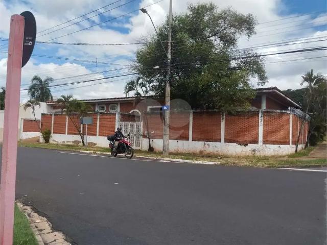 Casa venda em Região Imediata de Araraquara, Araraquara