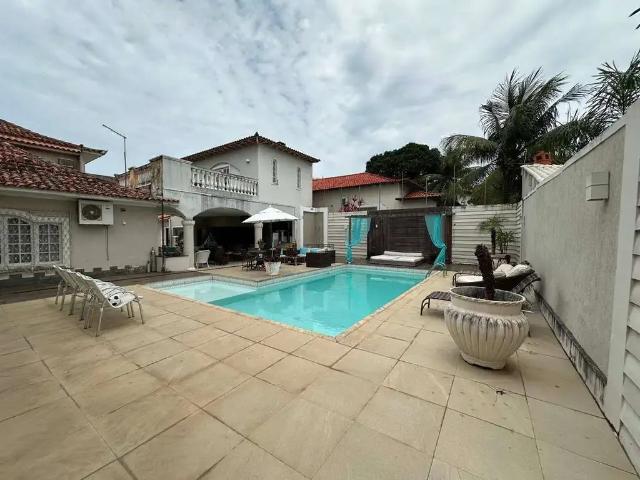 Casa venda em Araruama