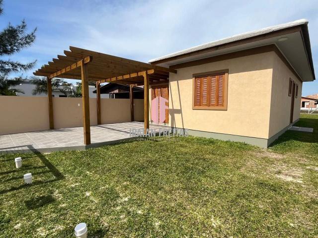 Casa venda em Arroio do Sal, Região Geográfica Intermediária de Porto Alegre