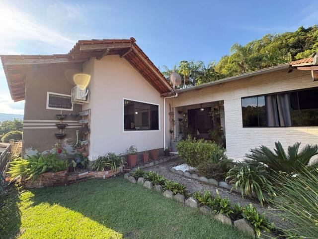 Casa venda em Ascurra, Região Geográfica Intermediária de Blumenau