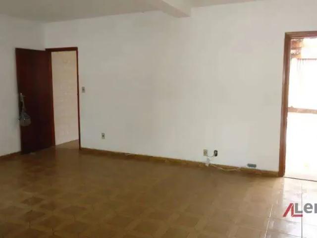 Casa venda em Atibaia