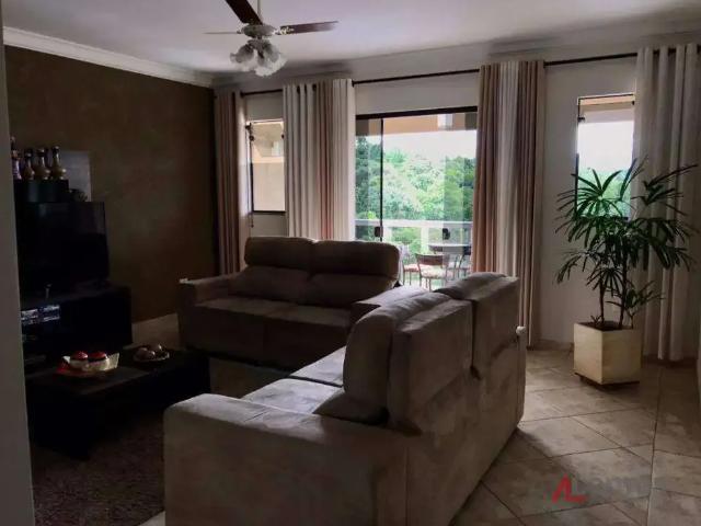 Casa venda em Atibaia