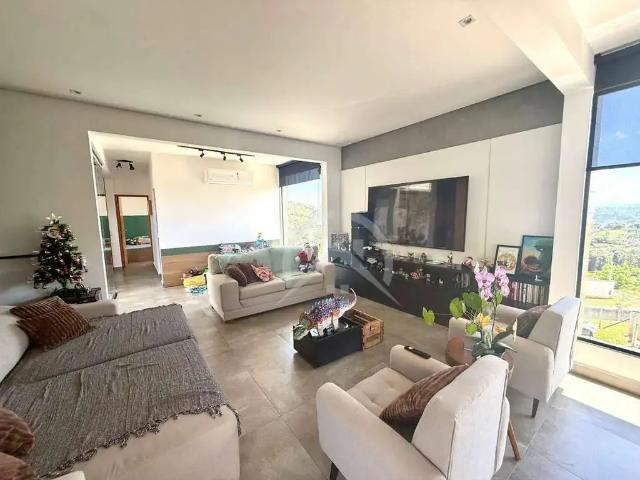 Casa venda em Atibaia