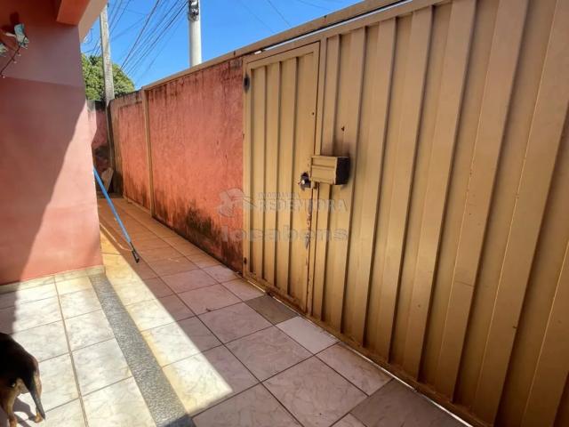 Casa venda em Bady Bassitt, Região Geográfica Intermediária de São José do Rio Preto