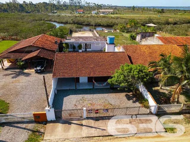 Casa venda em Região Geográfica Imediata de Joinville, Balneario Barra do Sul