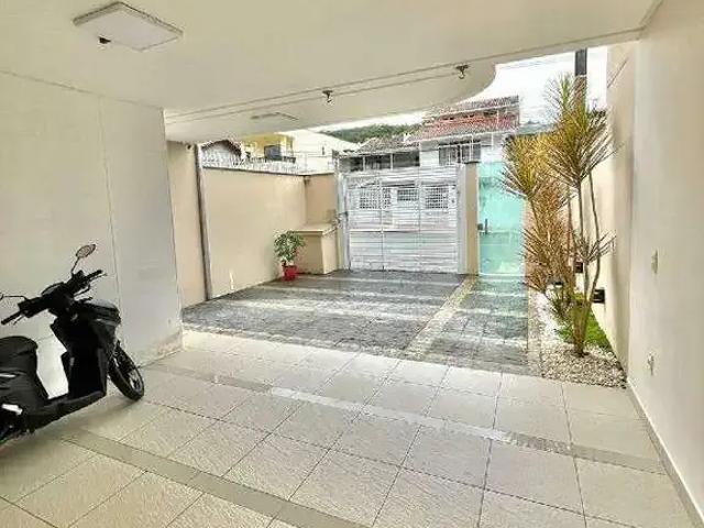 Casa venda em Região Geográfica Imediata de Itajaí, Balneario Camboriú