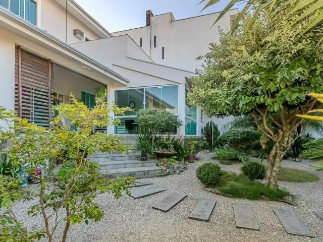 Casa venda em Região Geográfica Imediata de Itajaí, Balneario Camboriú