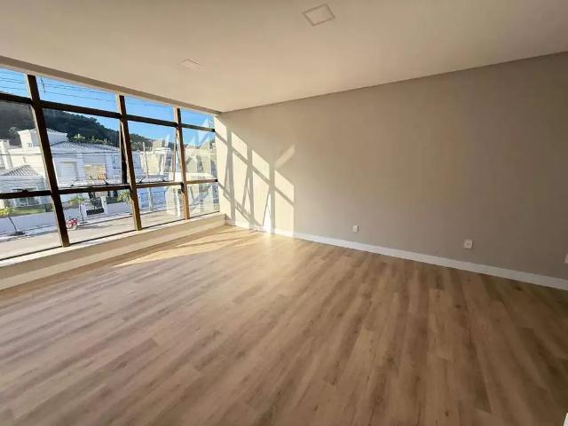 Casa venda em Região Geográfica Imediata de Itajaí, Balneario Camboriú