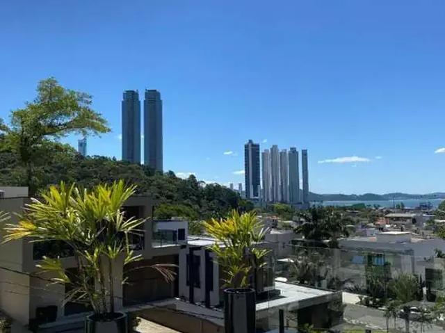 Casa venda em Região Geográfica Imediata de Itajaí, Balneario Camboriú