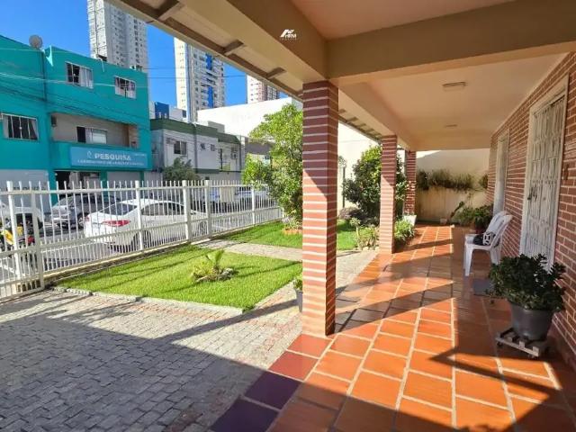 Casa venda em Região Geográfica Imediata de Itajaí, Balneario Camboriú