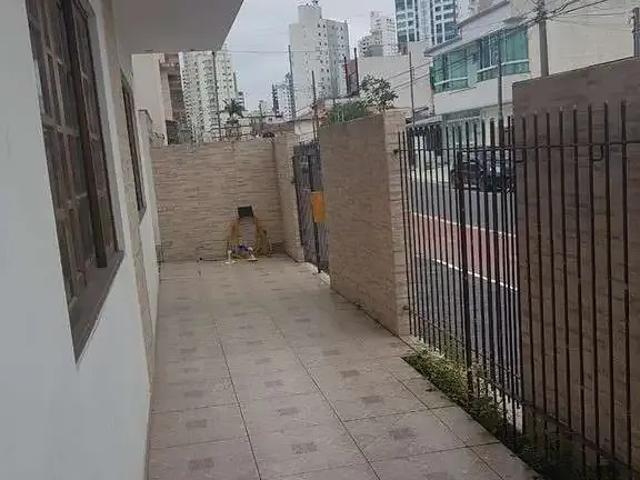 Casa venda em Região Geográfica Imediata de Itajaí, Balneario Camboriú
