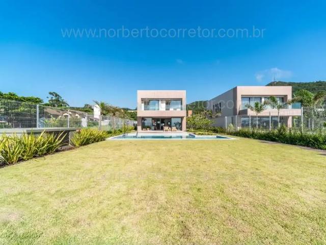 Casa venda em Região Geográfica Imediata de Itajaí, Balneario Camboriú