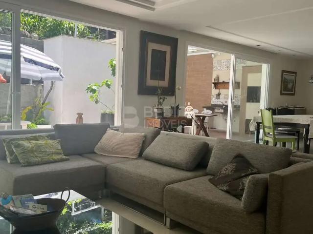 Casa venda em Região Geográfica Imediata de Itajaí, Balneario Camboriú