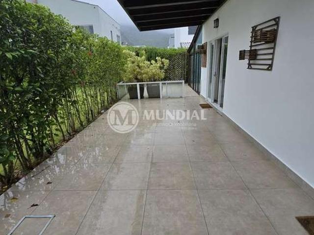Casa venda em Região Geográfica Imediata de Itajaí, Balneario Camboriú