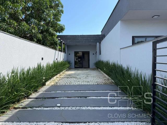 Casa venda em Barra Velha, Região Geográfica Intermediária de Blumenau