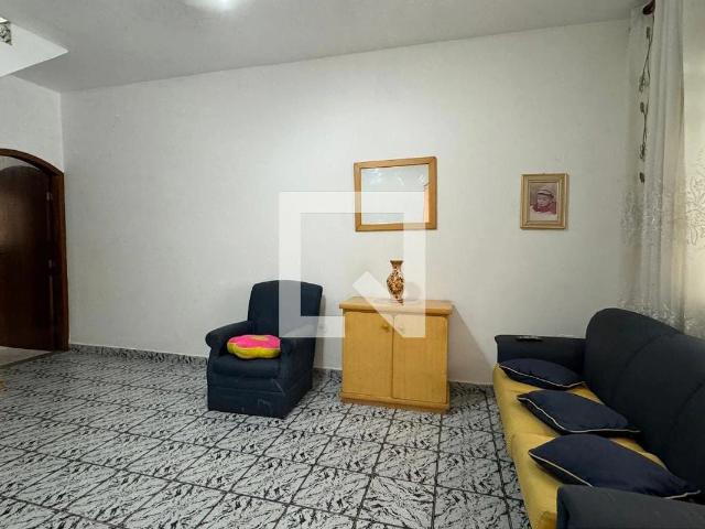 Casa venda em Conjunto Industrial Cápia, Barueri