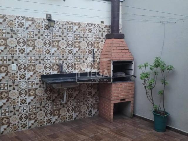 Casa venda em Conjunto Industrial Cápia, Barueri