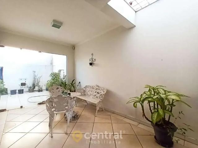 Casa venda em Região Imediata de Bauru, Bauru