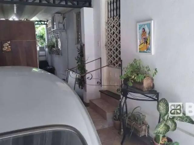Casa venda em Região Imediata de Bauru, Bauru