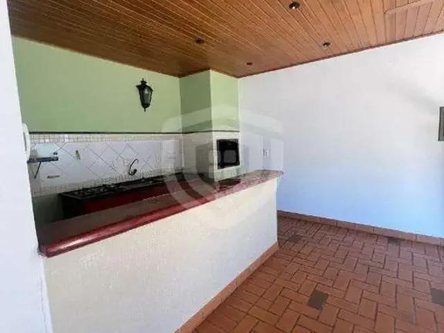 Casa venda em Região Imediata de Bauru, Bauru