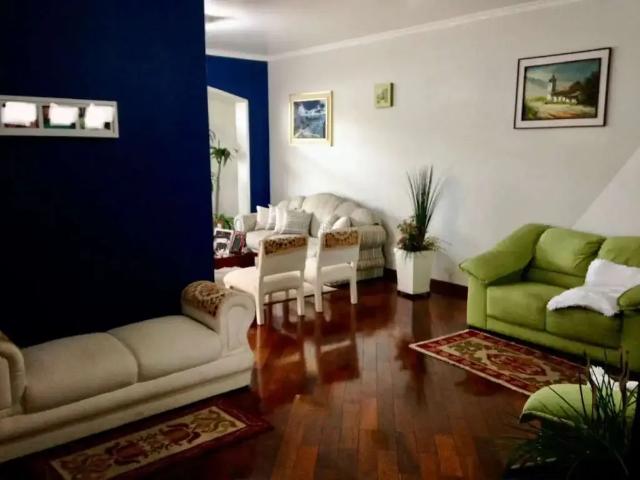Casa venda em Região Imediata de Bauru, Bauru