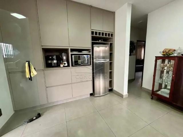 Casa venda em Região Imediata de Bauru, Bauru