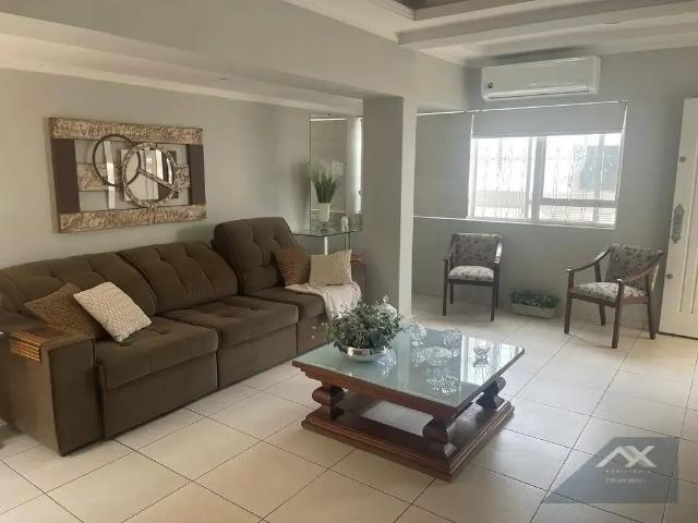 Casa venda em Região Imediata de Bauru, Bauru