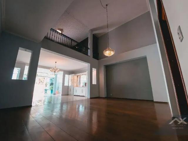 Casa venda em Região Imediata de Bauru, Bauru