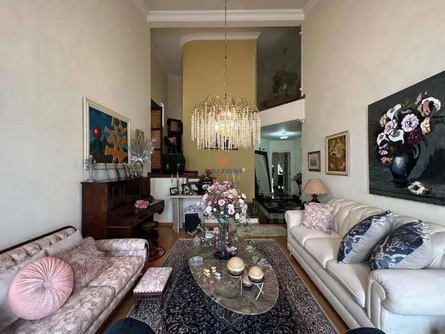 Casa venda em Região Imediata de Bauru, Bauru