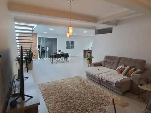 Casa venda em Região Imediata de Bauru, Bauru