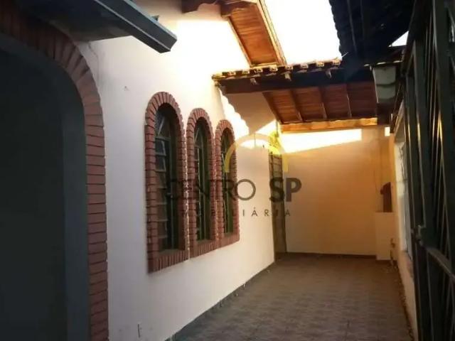 Casa venda em Região Imediata de Bauru, Bauru