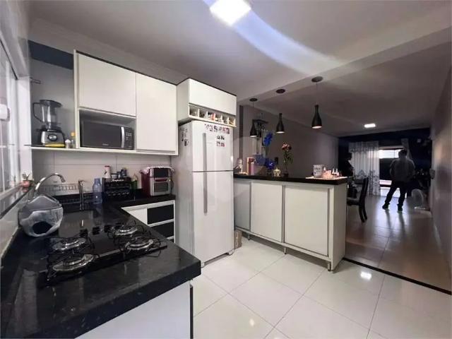 Casa venda em Região Imediata de Bauru, Bauru