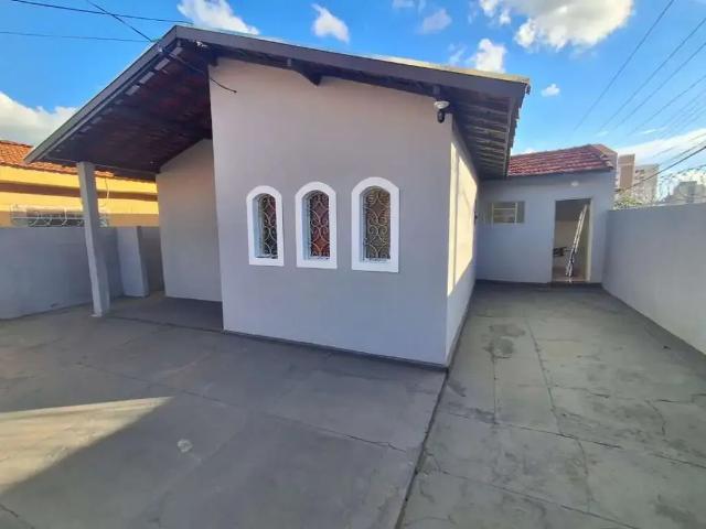 Casa venda em Região Imediata de Bauru, Bauru