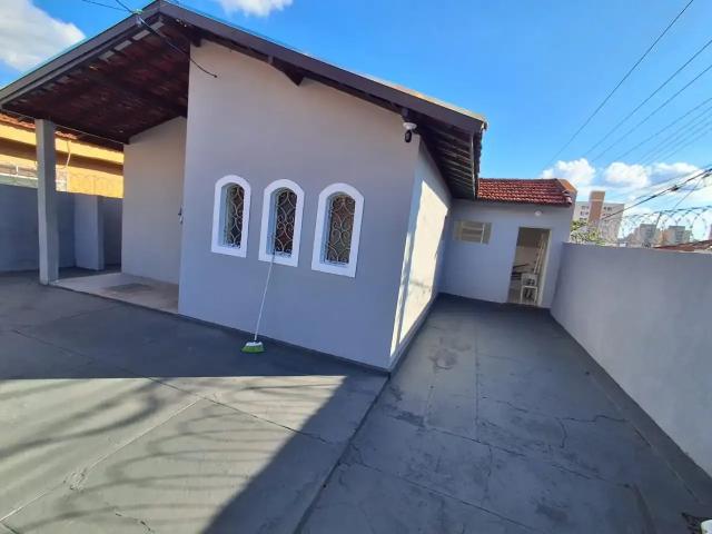 Casa venda em Região Imediata de Bauru, Bauru