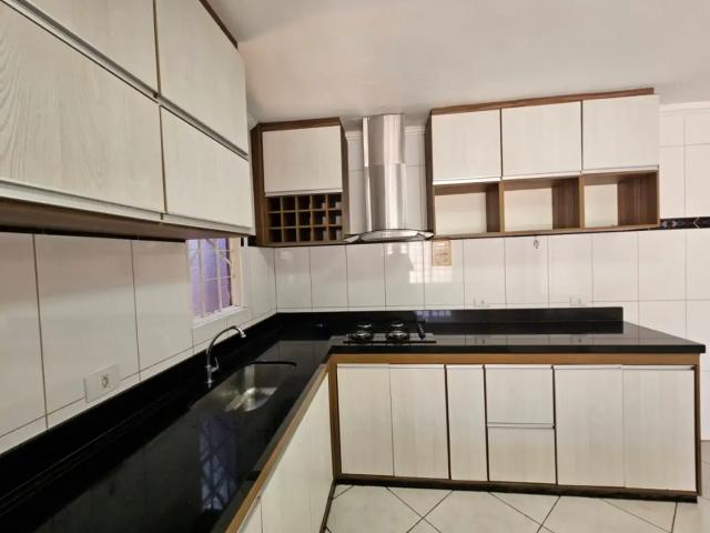 Casa venda em Região Imediata de Bauru, Bauru