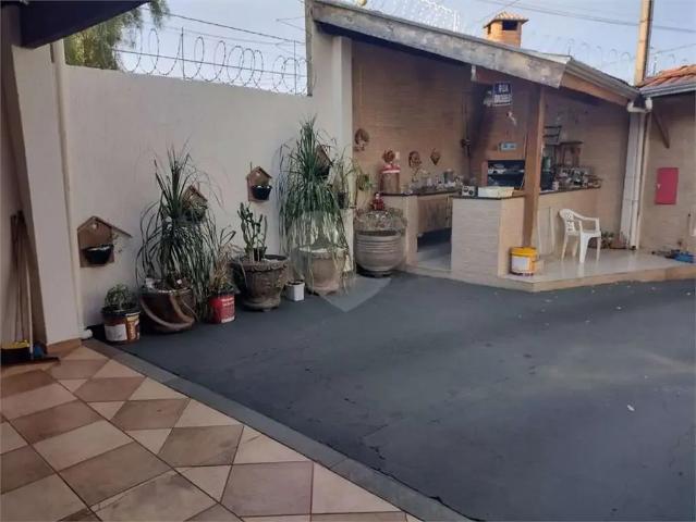 Casa venda em Região Imediata de Bauru, Bauru