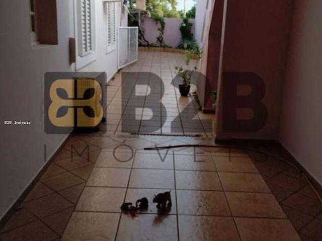 Casa venda em Região Imediata de Bauru, Bauru