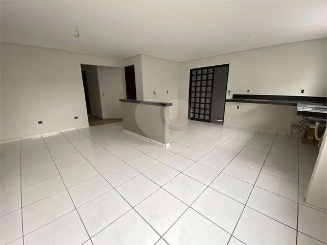 Casa venda em Região Imediata de Bauru, Bauru