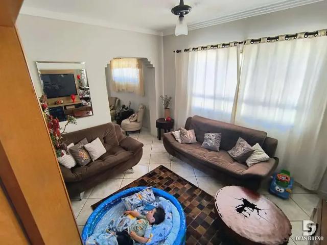 Casa venda em Região Imediata de Bauru, Bauru