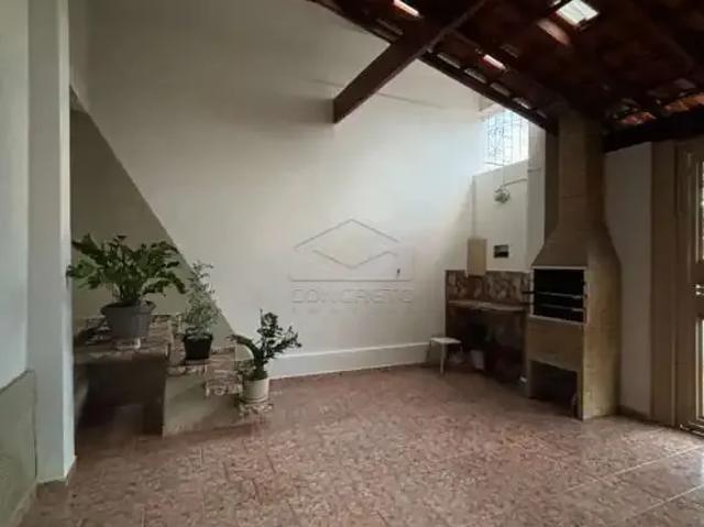 Casa venda em Região Imediata de Bauru, Bauru