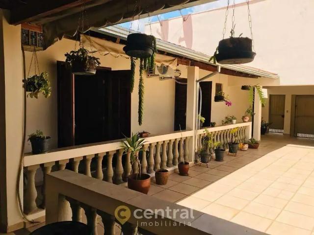 Casa venda em Região Imediata de Bauru, Bauru