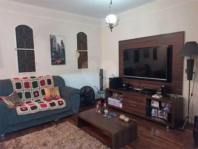 Casa venda em Região Imediata de Bauru, Bauru