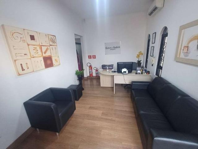 Casa venda em Região Imediata de Bauru, Bauru
