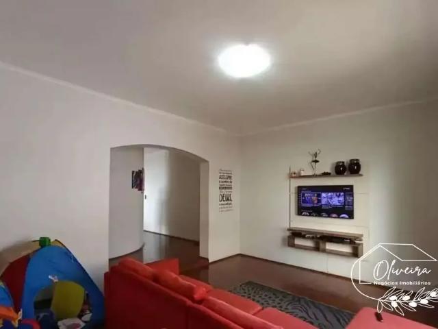 Casa venda em Região Imediata de Bauru, Bauru