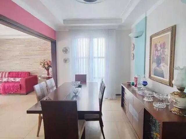 Casa venda em Região Imediata de Bauru, Bauru