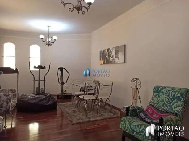 Casa venda em Bauru